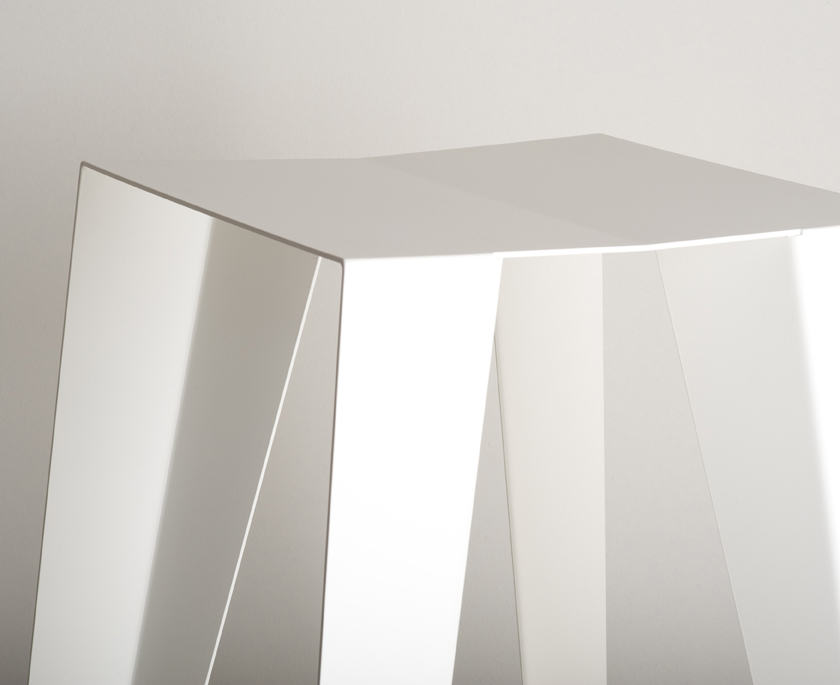 hr13-weiss-detail